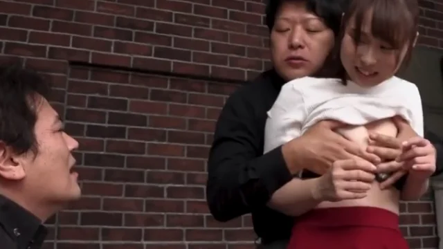 CARIBBEANCOM-020725 Em gái vác thân xác dâm đãng trả nợ cho anh trai