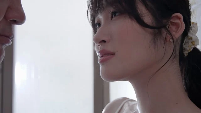 Chồng bỏ bê, vợ được ông chú giúp thỏa mãn cơn nứng lồn