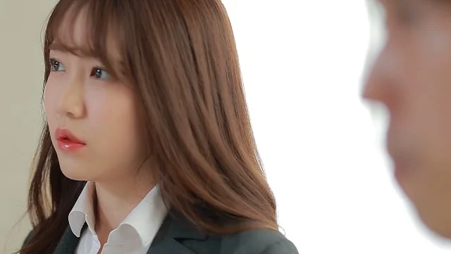 Tôi được ngủ chung phòng với sếp nữa trong chuyến công tác