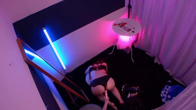 MIUM-1237 Bí mật khó đỡ trong phòng thay đồ