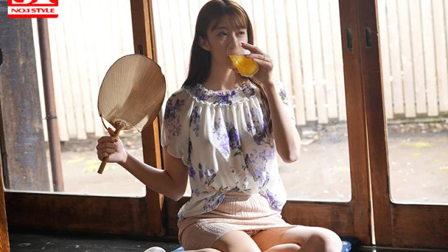 SSIS-148 Thanh niên vụng trộm với vợ chú hàng xóm