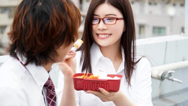 STARS-725 Tê chim vì được làm tình với đồng nghiệp xinh đẹp