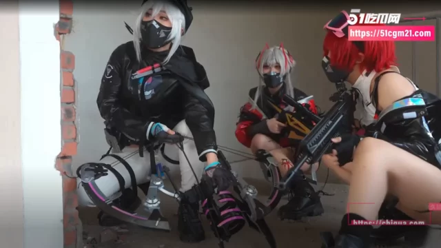 Nàng cosplay quyến rũ dùng mọi chiêu để chinh phục